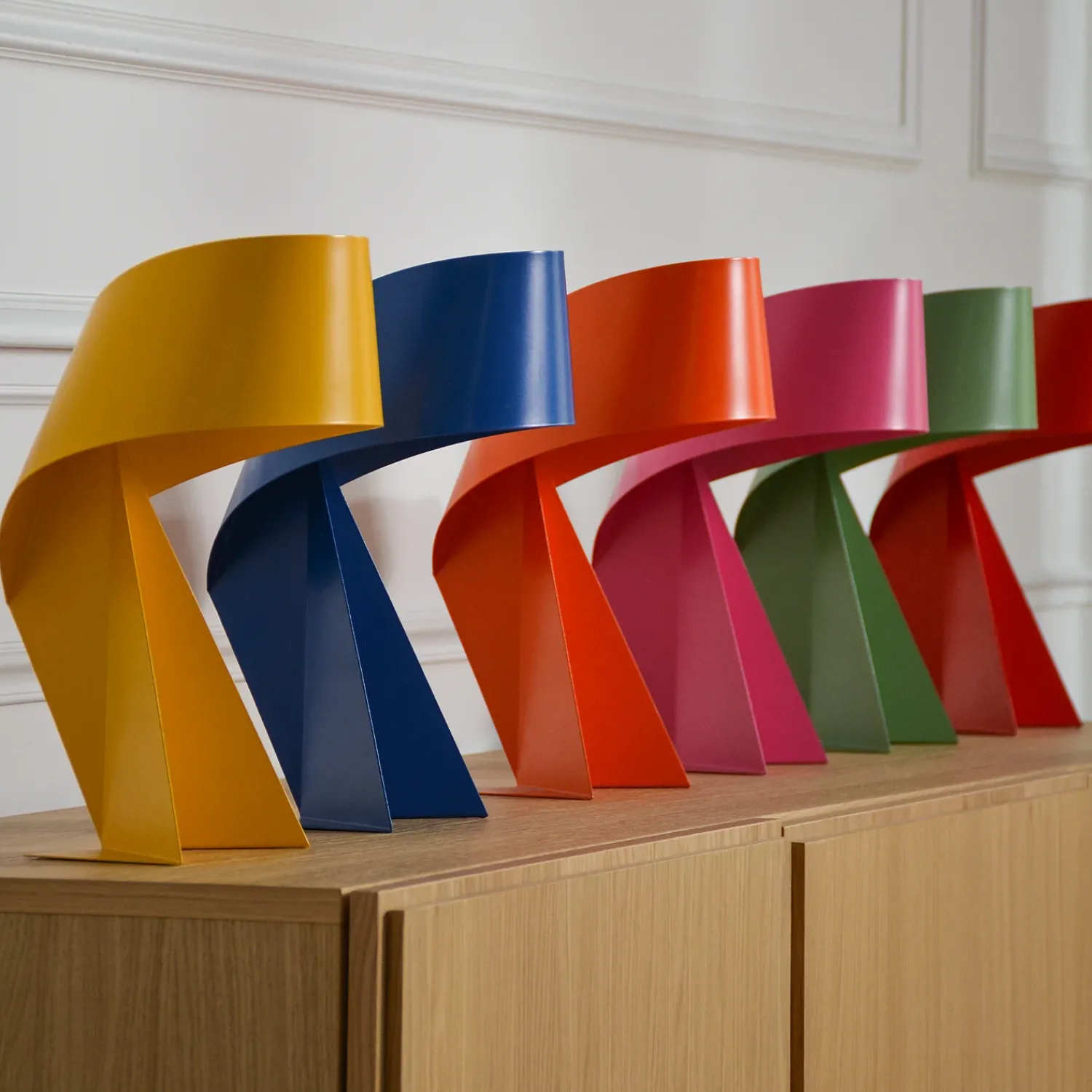 Habitat Ribbon Hot